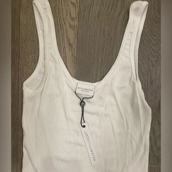 NWT Stillwater Doublescoop White Ribbed Tank Top - Picture 5 of 5